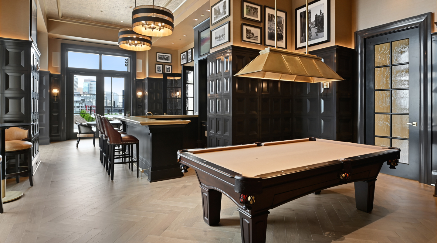 Billiards Lounge | Amenities | ELEVEN